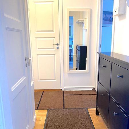 Tallkrogen Romantic House - Upper Or Lower Apartment Стокгольм Екстер'єр фото