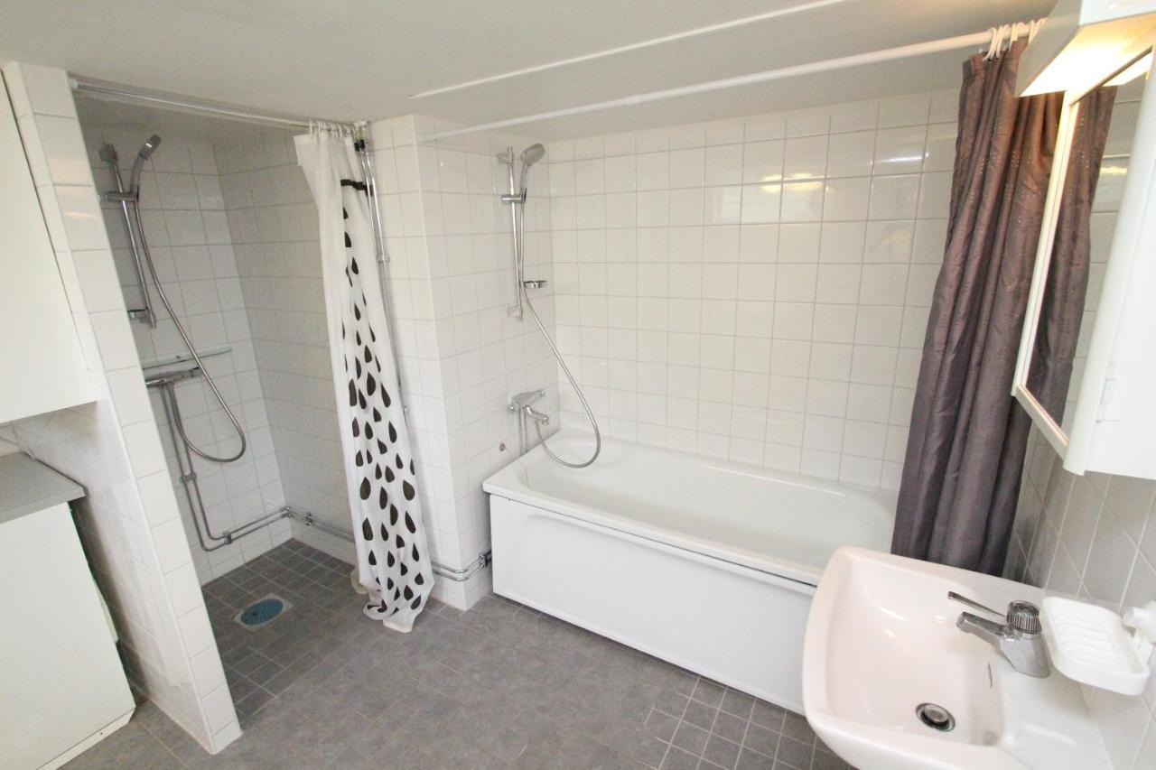 Tallkrogen Romantic House - Upper Or Lower Apartment Стокгольм Екстер'єр фото