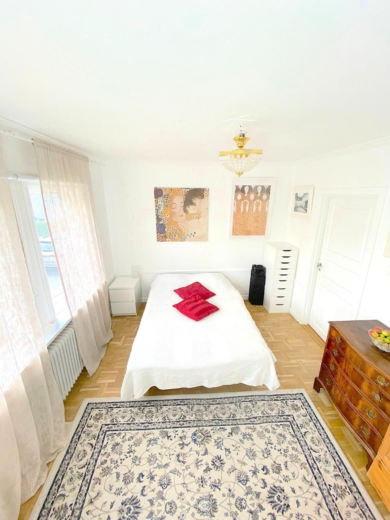 Tallkrogen Romantic House - Upper Or Lower Apartment Стокгольм Екстер'єр фото